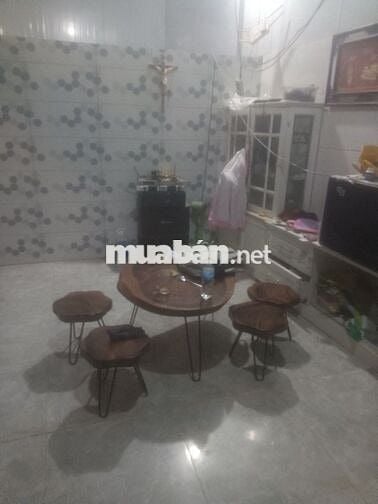 Nhà ngõ hẻm đường vô 2.5m đường 4 gần Quốc lộ 1AA