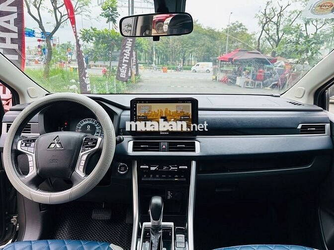 Mitsubishi Xpander Cross 2023 giá thương lượng nhẹ