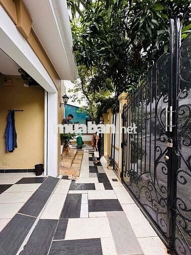 Cho Thuê Nhà Phố, Mặt Tiền Đường Lớn Trần Thị Liền Sát Quận 7