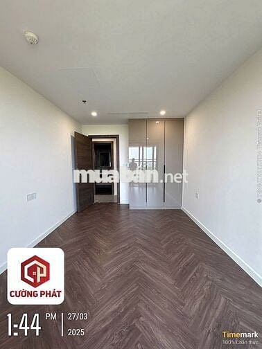 Cho thuê căn hộ 2PN 122m2, giá tốt 16tr/th miễn phí quản lí, view sông