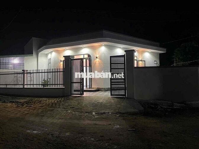 🏡 BÁN NHÀ VƯỜN CẤP 4 HIỆN ĐẠI – LÔ GÓC 2 MẶT TIỀN, PHƯỜNG PHÚ CHÁNH (N