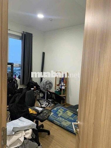 cho thuê căn hộ lavita chamr 2 pn+ 1 ml+ 1 máy nóng lamh+ rem