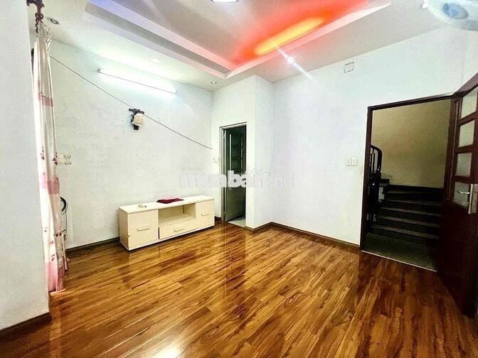 KHANG CHO THUÊ NHÀ GẦN ĐẦM SEN 4 TẦNG 3PN4WC HẺM XE HƠI 6M CHỈ 12TR/TH