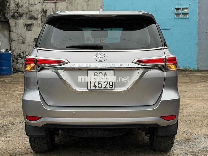 Fortuner 2.7V 4x2 2019, máy xăng, 1 cầu