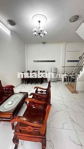 Nhà Nguyên Căn Mới 100%. Ngay ĐH Công Thương. 5x12m, 3Lầu, 3PN, 3WC