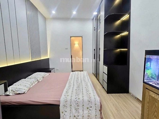 Nhà mới Đặng Văn Ngữ lô góc gần ô tô, Dt 25m2, 4t, mt 3.5m, 6.95 tỷ.