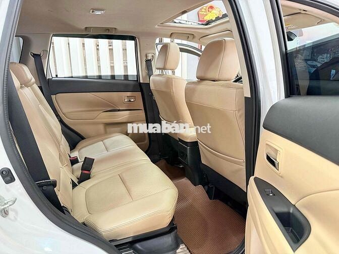 ❤️ MITSU OUTLANDER 2.0 PREMIUM 2018 5 VẠN KM ☘️