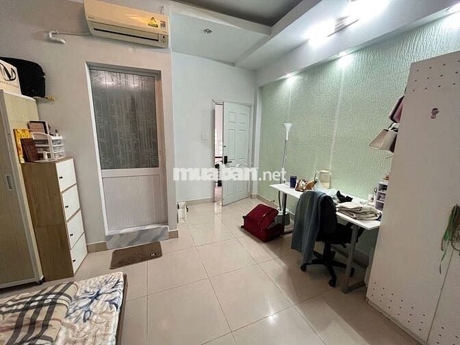 Nhà nguyên căn 3 phòng ngủ hẻm xe hơi thông Hoàng Hoa Thám