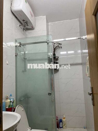 Cho thuê nhà 5 tầng phố ngọc lâm long biên 3p ngủ đủ đồ giá 9 triệu