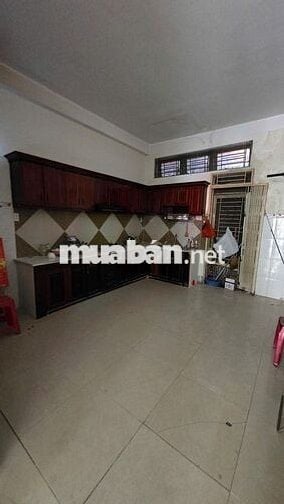 Nhà MTiền siêu đẹp Phan Thị Hành – 5PN, 4WC, khu sầm uất, giá 16tr TL!