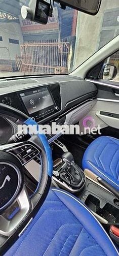 Kia Carens IVT 2024 màu xanh, 7 vạn km