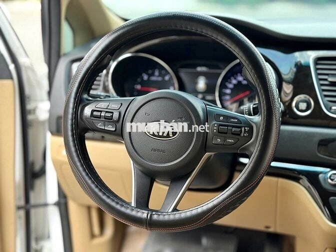 Kia Sedona 2021 2.2 DAT LUXURY - 86000 km