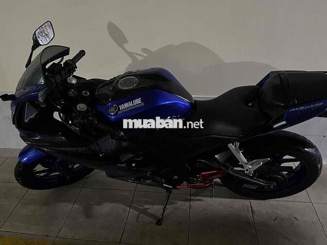 Moto Yamaha R15v3-2018 xanh đen 19km