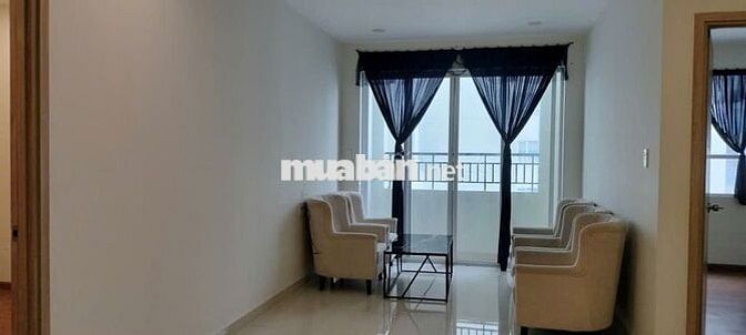 Cho thuê 81m2 3pn 2wc nhà trống giá 8tr8/th