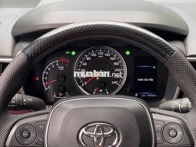 Toyota Corolla Cross 1.8V 2021 Xe Lướt Như Mới