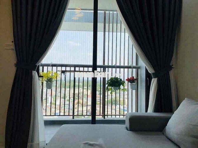 bán căn amber court sang tên liền tay trong ngày