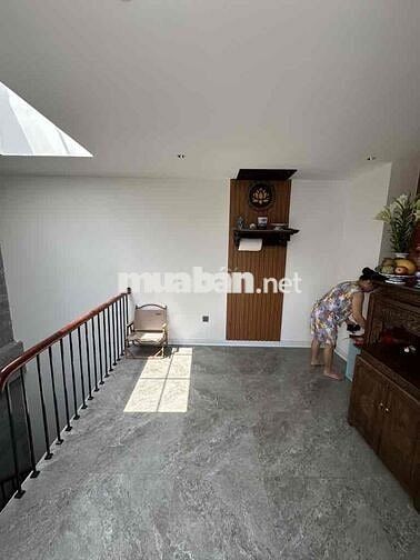 Bán nhà phố Khâm Thiên - 5 tầng 42m2, Mt 5m, ô chờ thang máy