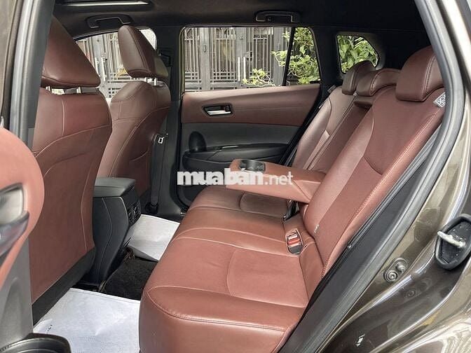 Toyota Corolla Cross 1.8V 2021 Xe Lướt Như Mới