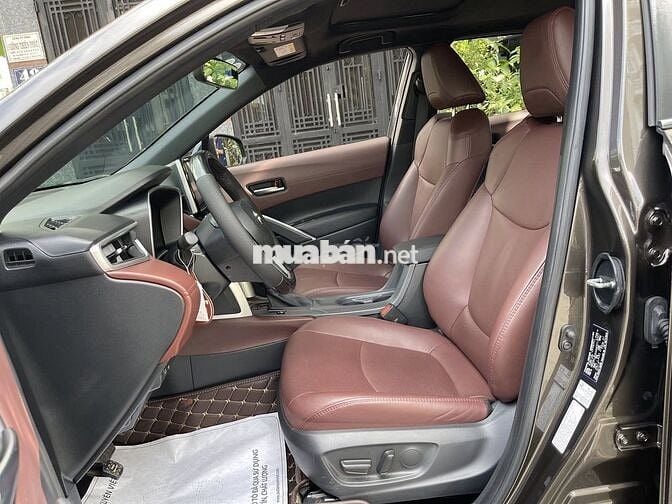 Toyota Corolla Cross 1.8V 2021 Xe Lướt Như Mới