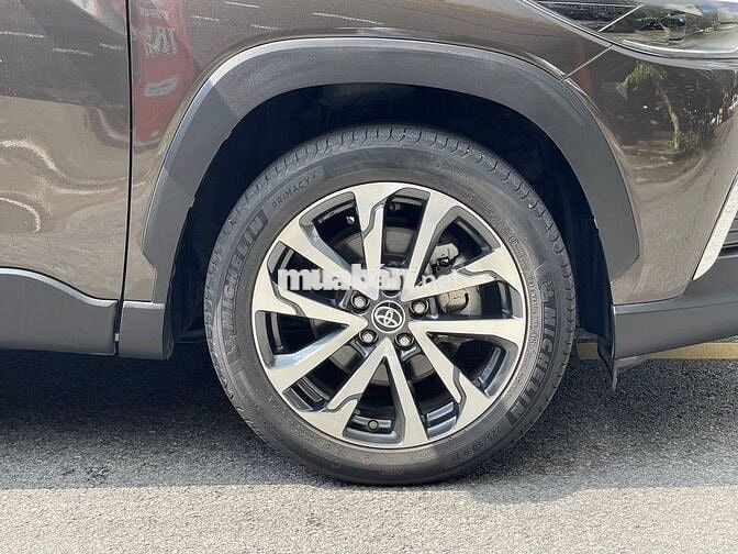 Toyota Corolla Cross 1.8V 2021 Xe Lướt Như Mới