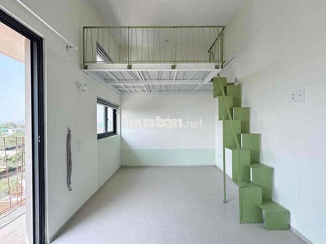 TRỐNG LẠI 1 PHÒNG BANCOLNY FULL NỘI THẤT - MỚI 99%