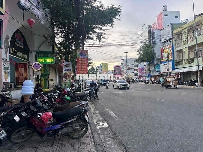 Bán Nhà 4 Tầng Mặt Tiền Thái Nguyên Trung Tâm Nha Trang Có Dòng Tiền