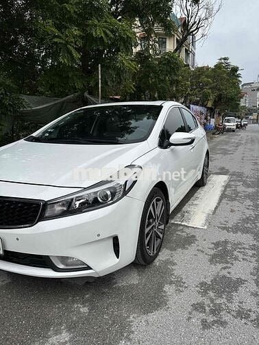 tôi cần bán cenato 2018 b1.6