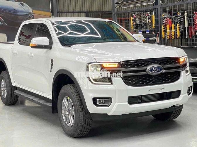 Ford Ranger siêu ưu đãi giảm giá khủng