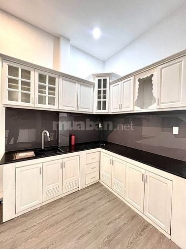 Bán nhà Tỉnh lộ 10 gần Tên lửa giá 2,24 tỷ SHR