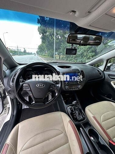 tôi cần bán cenato 2018 b1.6