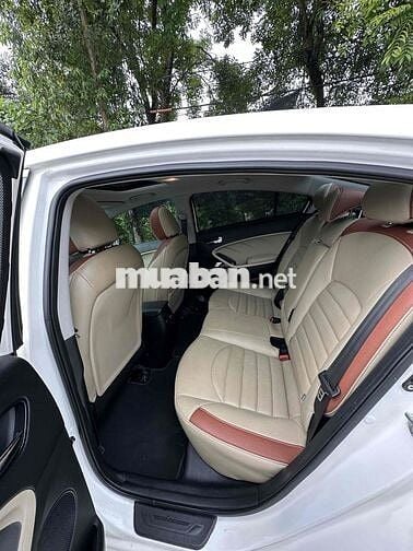 tôi cần bán cenato 2018 b1.6