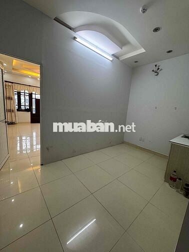 phòng 50m có 1 phòng ngủ 1 phòng bếp wc riêng