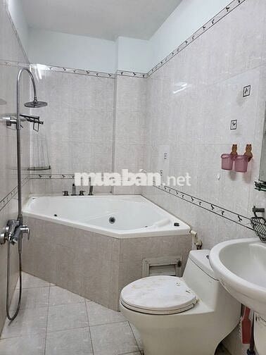 Cho thuê nhà mặt tiền KDC Bảo Châu, Phường 16, Quận 8, 19 triệu/tháng