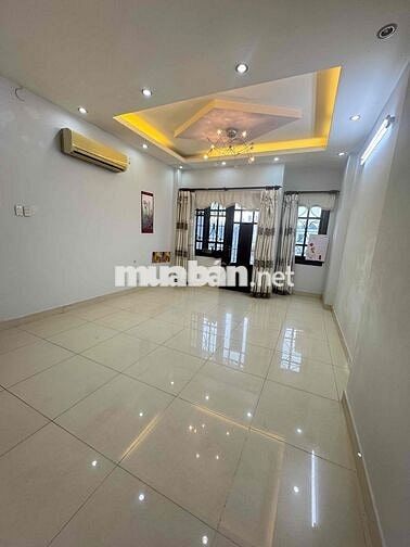 phòng 50m có 1 phòng ngủ 1 phòng bếp wc riêng