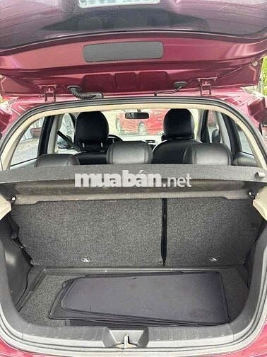 Mitsubishi Mirage At  2016 màu Đỏ