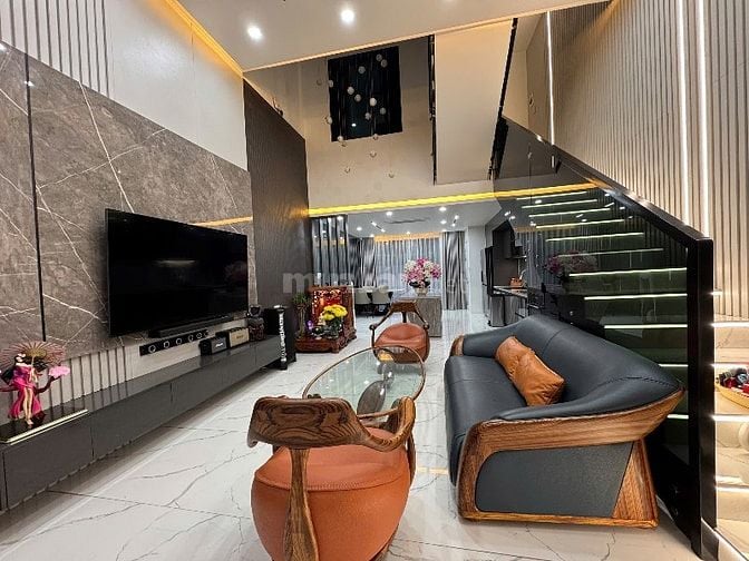 Bán nhà phố cao cấp the standard- full nội thất - 4 phòng ngủ, 3 chchủ