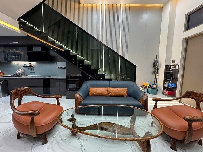 Bán nhà phố cao cấp the standard- full nội thất - 4 phòng ngủ, 3 chchủ