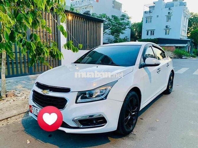 Chính chủ bán Chevrolet Cruze LTZ 2017 màu trắng
