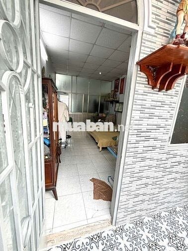 HH 1/2 tháng nhà hẻm thông xe hơi Phan Huy Ích dt 3.5x10m 1 lầu 2pn