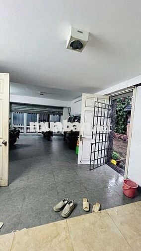 Cho thuê nhà 47 bình giả trệt lầu giá 25 triệu