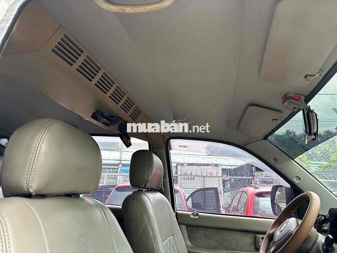 Suzuki APV cực đẹp 8 chỗ số tự động