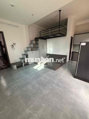 DUPLEX BAN CÔNG 2 KHÔNG GIAN NGỦ - NGAY KẾ QUẬN 1