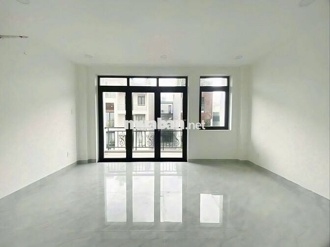 Cho thuê nhà hẻm xe hơi 449/ Sư Vạn Hạnh, phường 12, quận 10