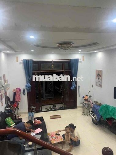 BÁN NHÀ 2 MÊ ĐÚC KIÊN CỐ, CHỦ XÂY Ở TÂM HUYẾT - TĐC BẾN XE ĐỨC LON