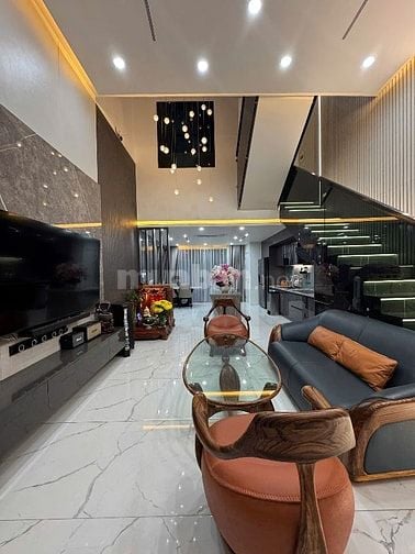 Bán nhà phố cao cấp the standard- full nội thất - 4 phòng ngủ, 3 chchủ