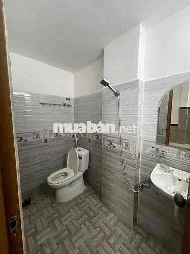 💰💰💰 DT khủng 5❌18m, TRỆT LẦU: 3PN 2WC - HẺM XE HƠI TRÁNH NHAU