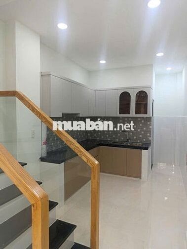 HXH Q3 - CÁCH 20M RA MẶT TIỀN - 3 TẦNG, 40M - GIẢM 1 TỶ