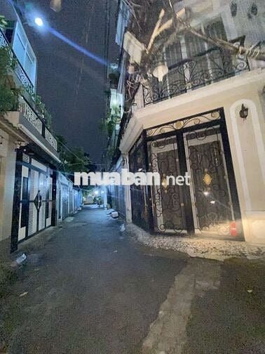 BÁN NHÀ 2 TẦNG HẺM 62 LÂM VĂN BỀN, TÂN KIỂNG, 4PN CHỈ NHỈNH 5Đ