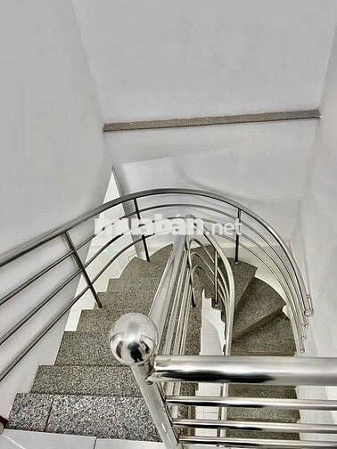 Nhà 1 Trệt 1 Lầu 3PN 4x20m Hẻm Huỳnh Tấn Phát Gần Cầu Tân Thuận