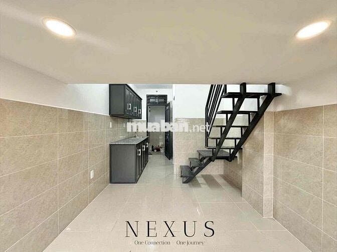 khai trương căn hộ duplex ban công cửa sổ trời gần đh Văn Lang